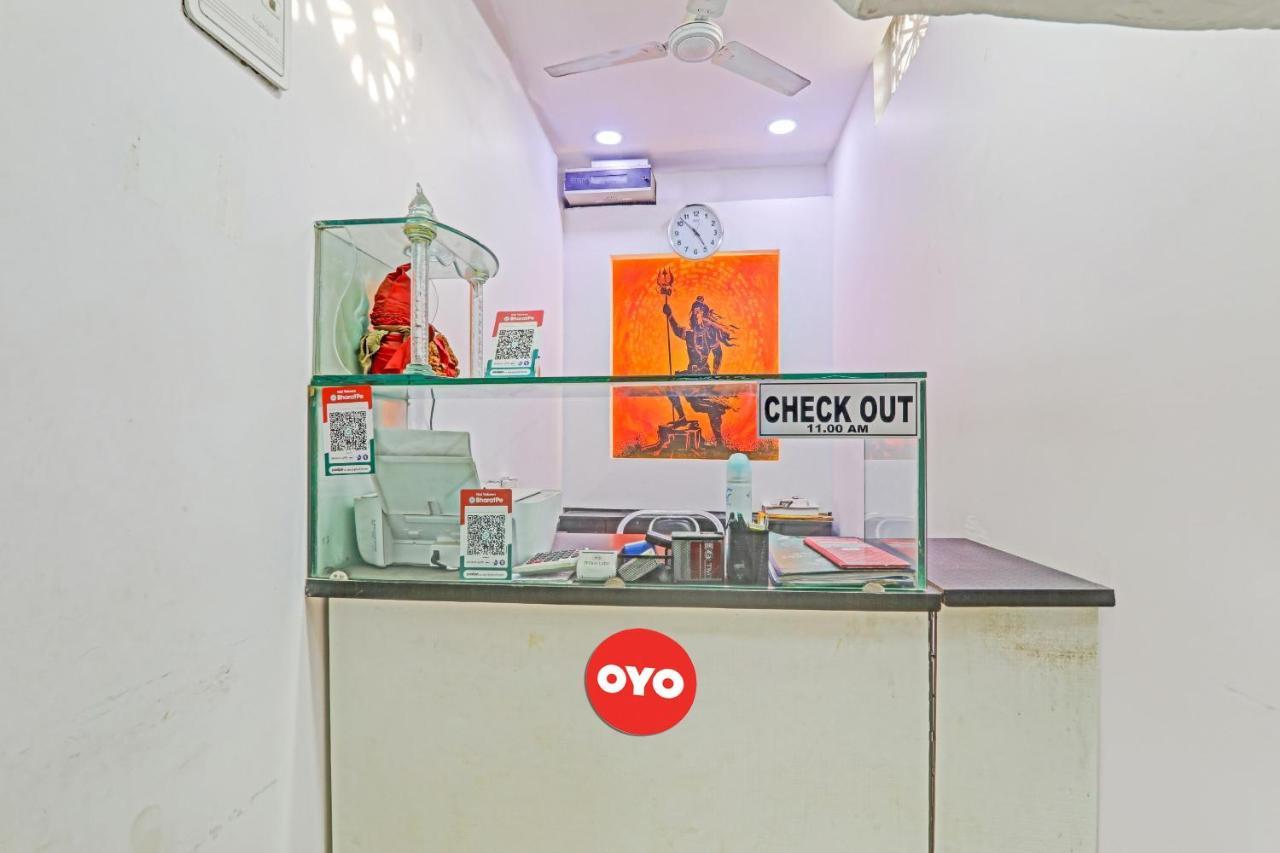 Oyo Flagship 81064 Chaudhary In Hotel Gorakhpur Ngoại thất bức ảnh